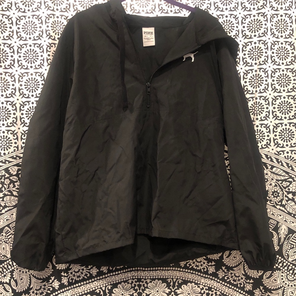 PINK VS windbreaker  NWOT🔆